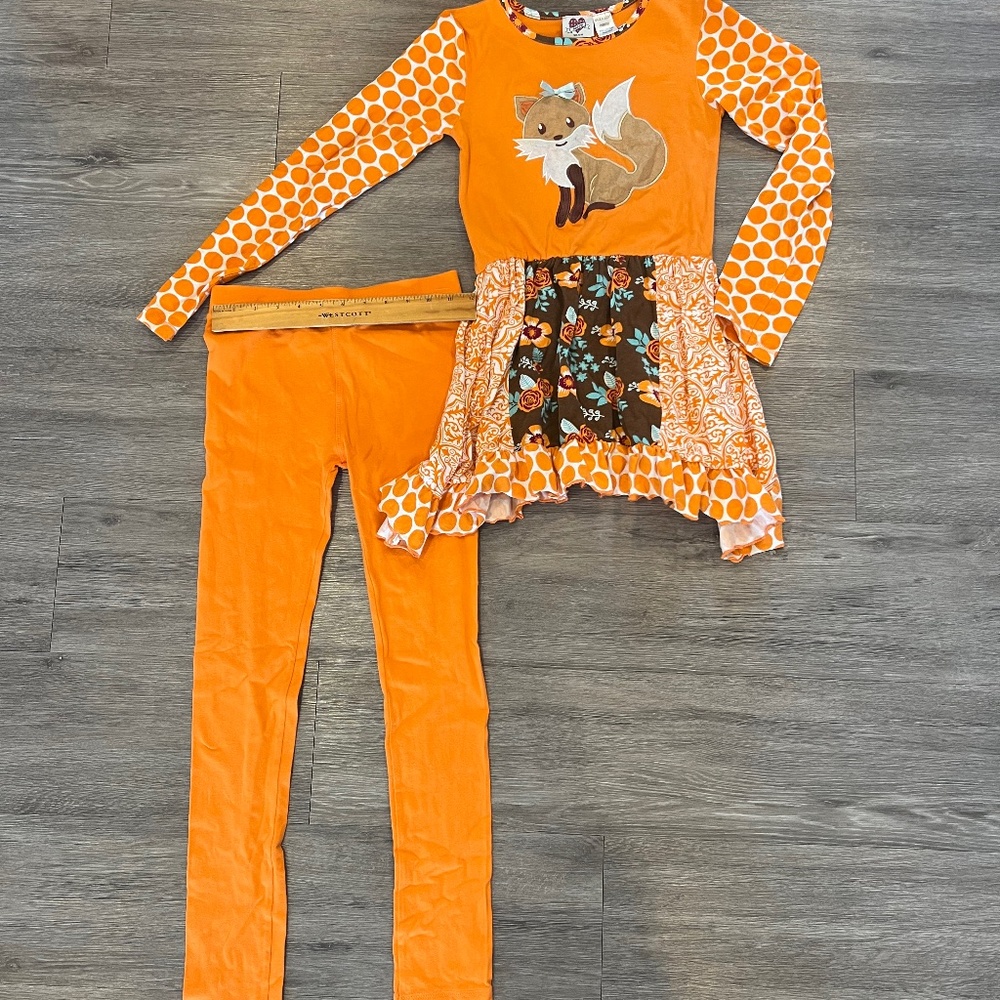 Ann Loren Fox dress w leggings orange, white, brown (size 9/10)